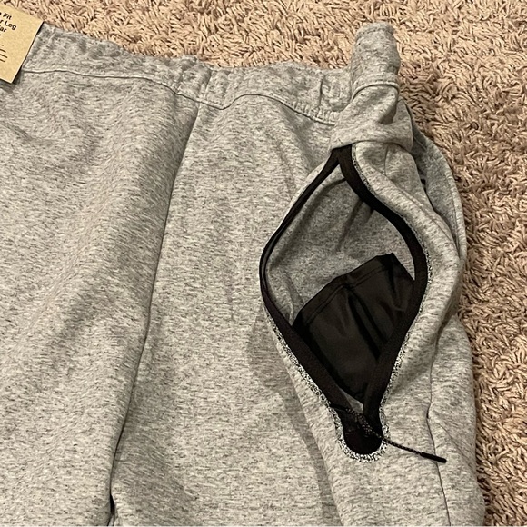 NWT Nike Revival Tech Fleece Jogger - Picture 11 of 16